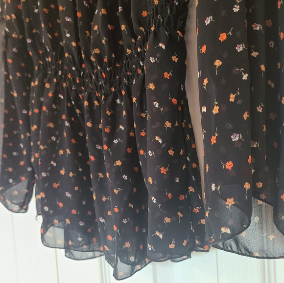 Vtg Boho Whisper Sheer Black Top 🖤🌴 - Picture 5 of 7